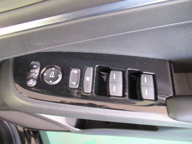 Honda Vezel 12