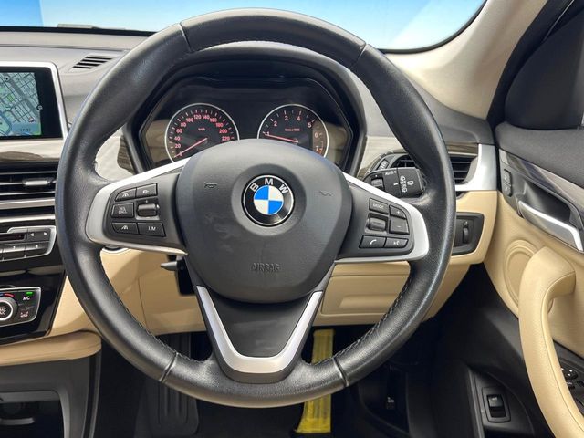 BMW X1 11