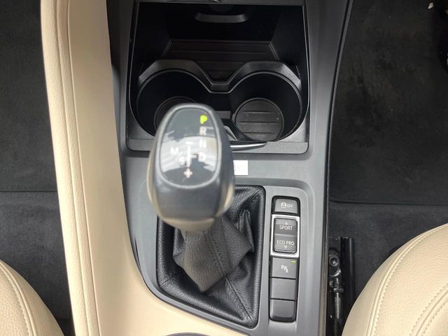 BMW X1 12