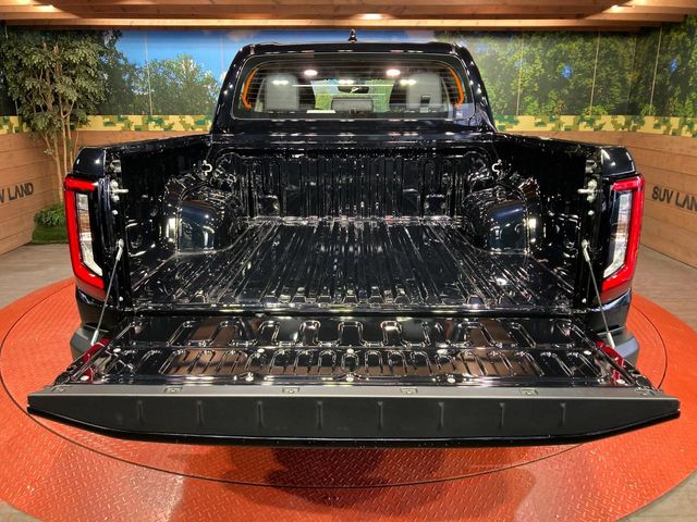 Toyota Hilux 11