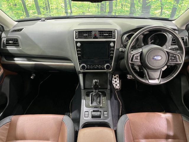 Subaru Legacy Outback 2