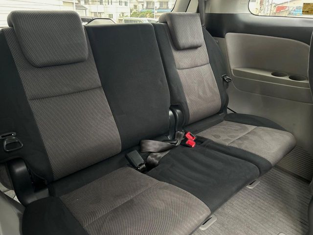 Toyota Estima 10