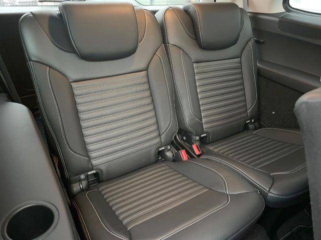 Mercedes-Benz GLS 11