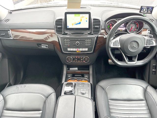 Mercedes-Benz GLS 2