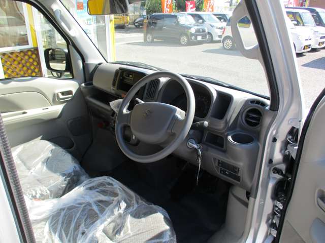 Suzuki Every 8