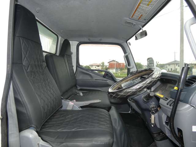 Mitsubishi Fuso Canter 12