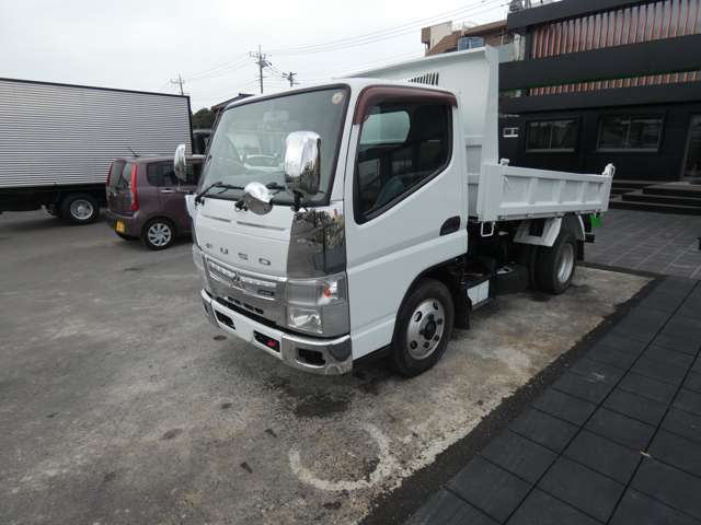 Mitsubishi Fuso Canter 4