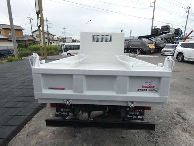 Mitsubishi Fuso Canter 7