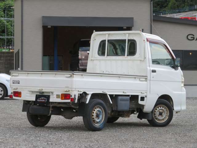 Toyota Pixis Truck 10
