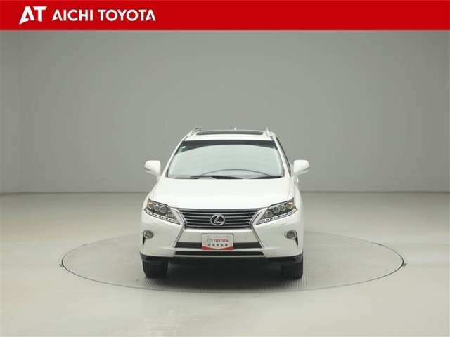 Lexus RX 9