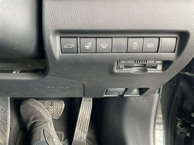 Toyota Harrier 12
