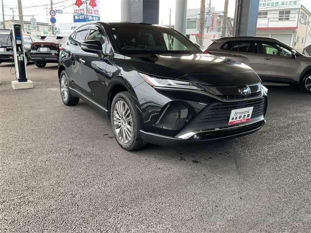 Toyota Harrier 3
