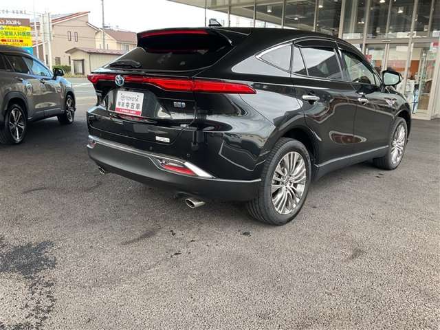 Toyota Harrier 5
