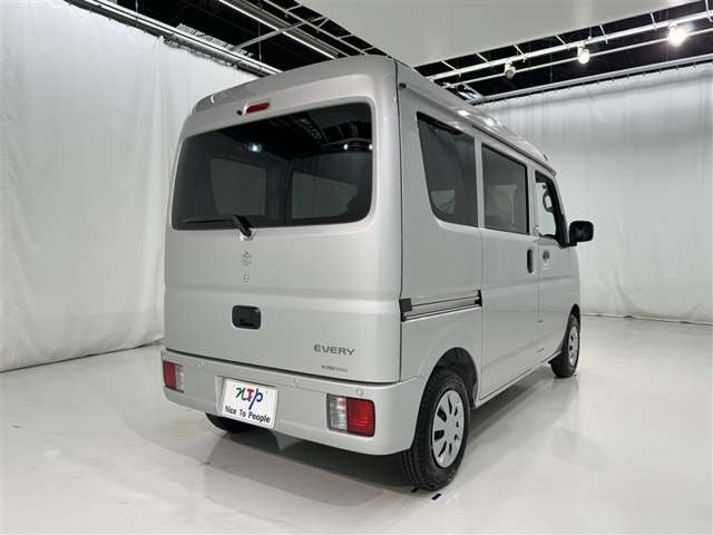 Suzuki Every 6