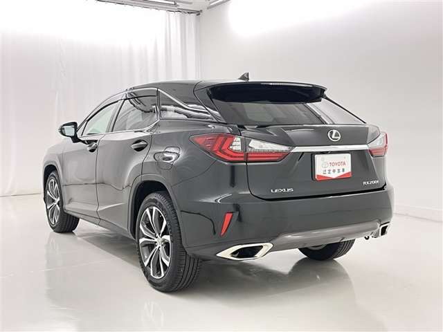 Lexus RX 7