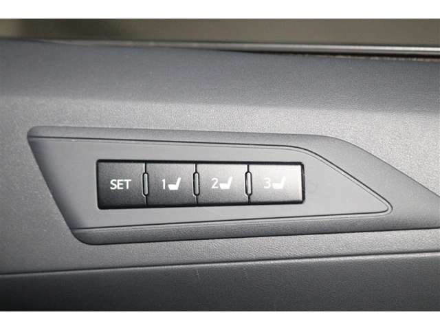Toyota Alphard 11