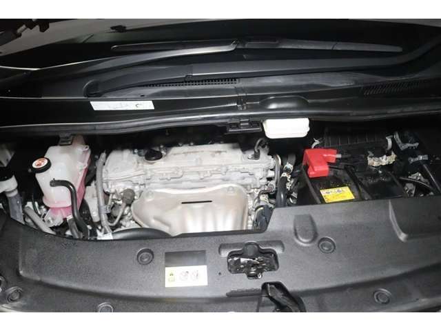 Toyota Alphard 3