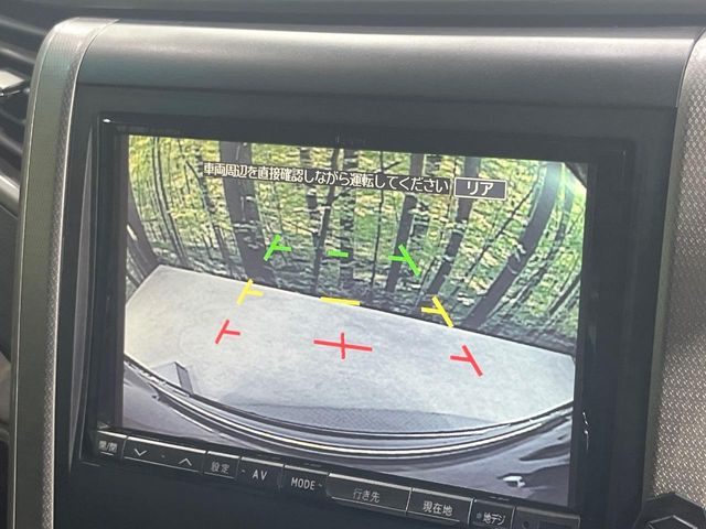 Toyota Vellfire 5