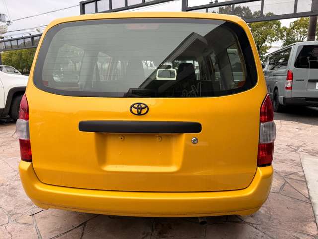Toyota Probox Van 8