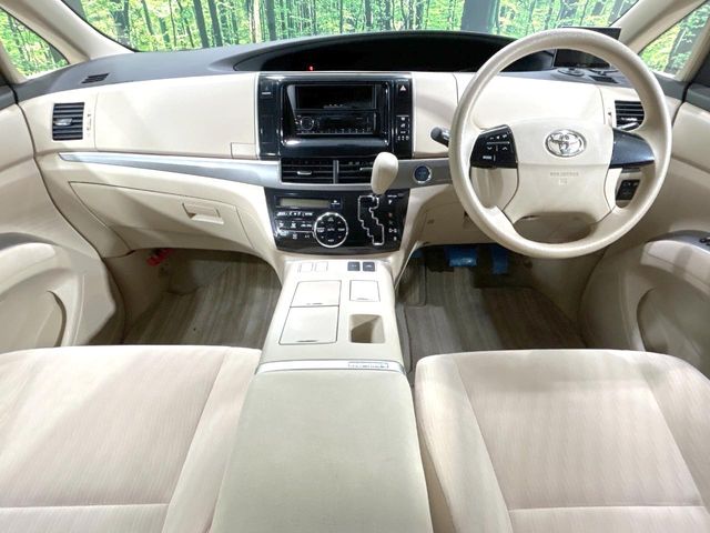 Toyota Estima Hybrid 2