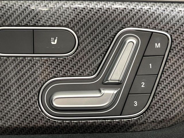 Mercedes-Benz GLB 6
