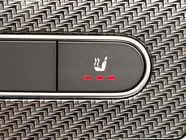 Mercedes-Benz GLB 7