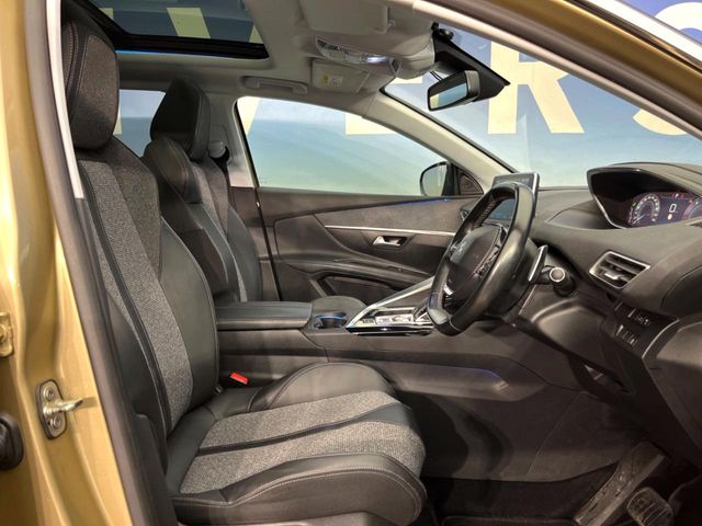 Peugeot 5008 11