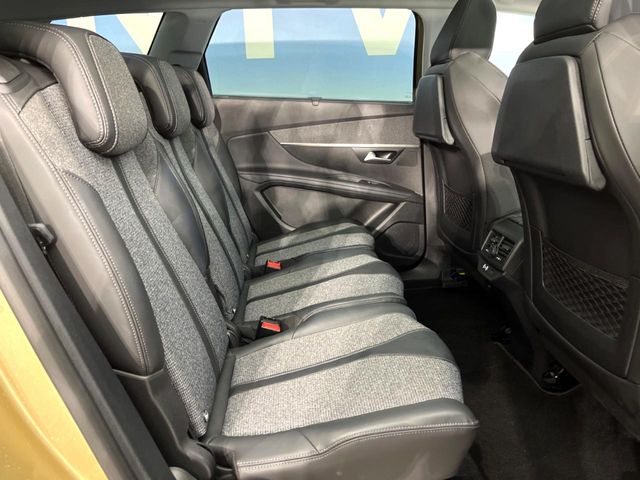 Peugeot 5008 12