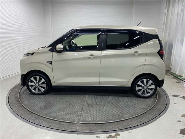 Mitsubishi eK X EV 2