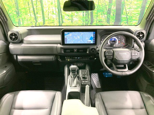 Toyota Land Cruiser FJ 2
