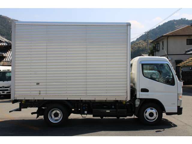 Mitsubishi Fuso Canter 5
