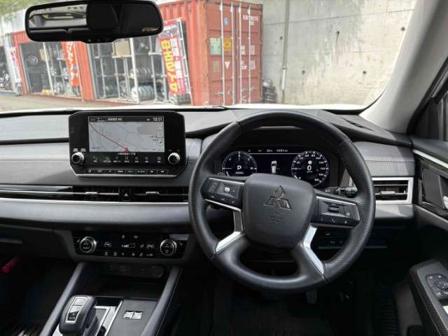 Mitsubishi Outlander 9