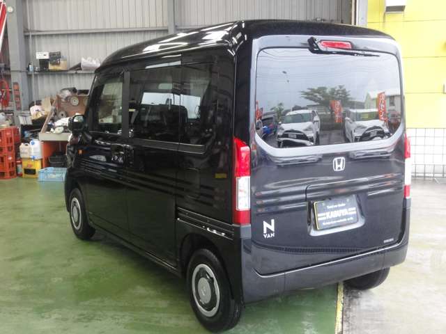 Honda N-VAN 9