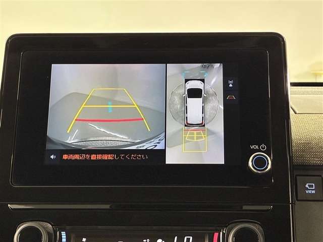 Toyota Sienta 4