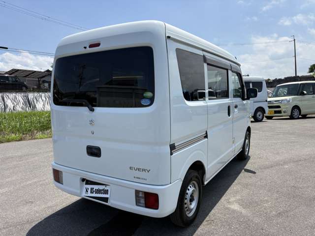 Suzuki Every 11