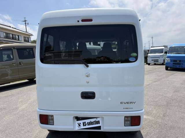 Suzuki Every 12