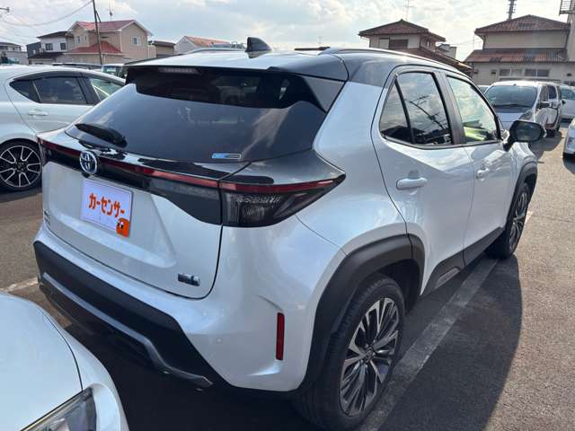 Toyota Yaris Cross 4