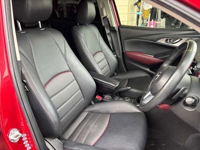 Mazda CX-3 12