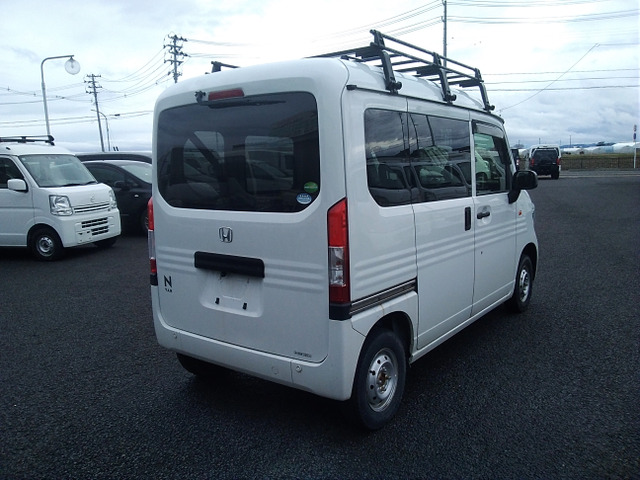 Honda N-VAN 7