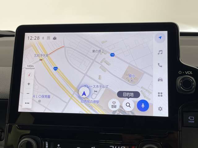 Toyota Sienta 4