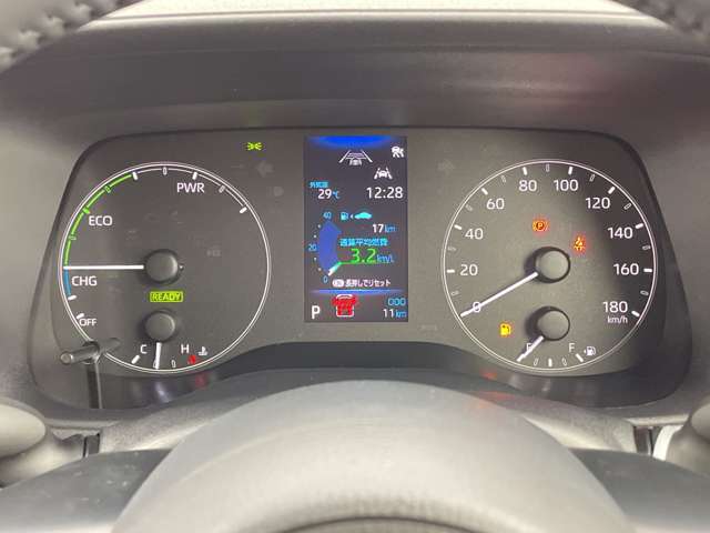 Toyota Sienta 8