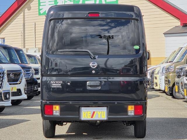 Nissan NV100 Clipper 11