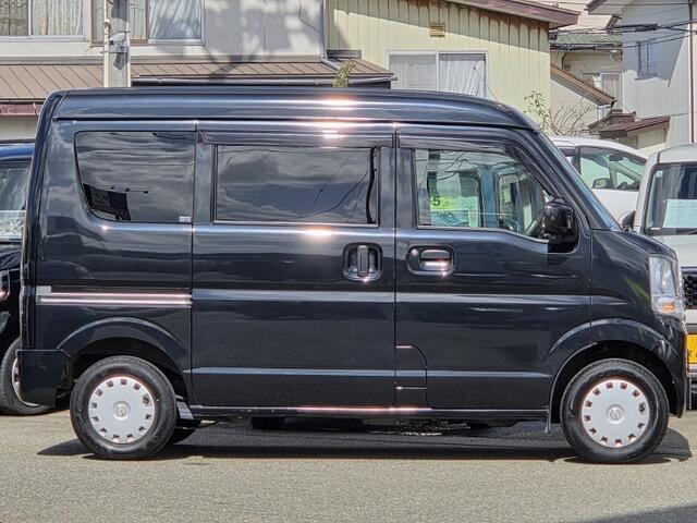 Nissan NV100 Clipper 10