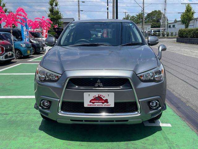 Mitsubishi RVR 12