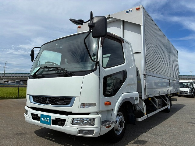 Mitsubishi Fuso Fighter 8
