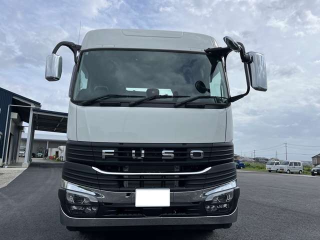 Mitsubishi Fuso Super Great 3