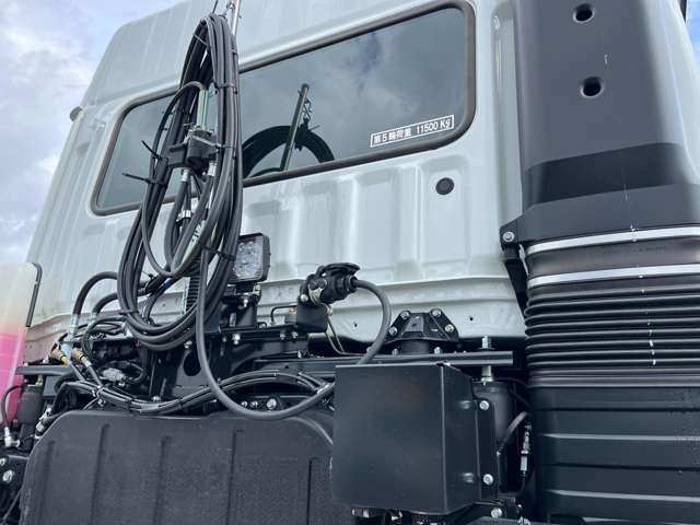 Mitsubishi Fuso Super Great 5