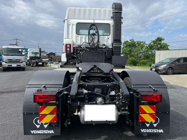 Mitsubishi Fuso Super Great 7