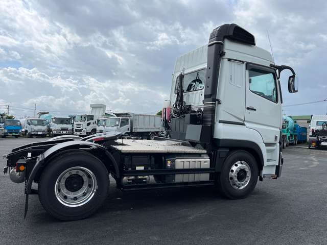Mitsubishi Fuso Super Great 8