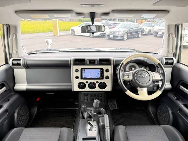 Toyota FJ Cruiser 4